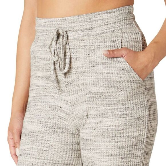 Beyond Yoga Wide Leg High-Waisted Cropped Sweatpant Women’s Size Large Lounge - Picture 2 of 10